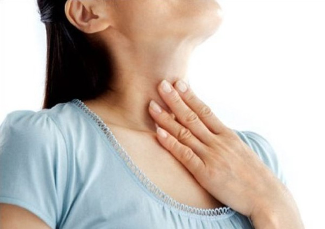 Các loại u tuyến giáp ở ngực trái